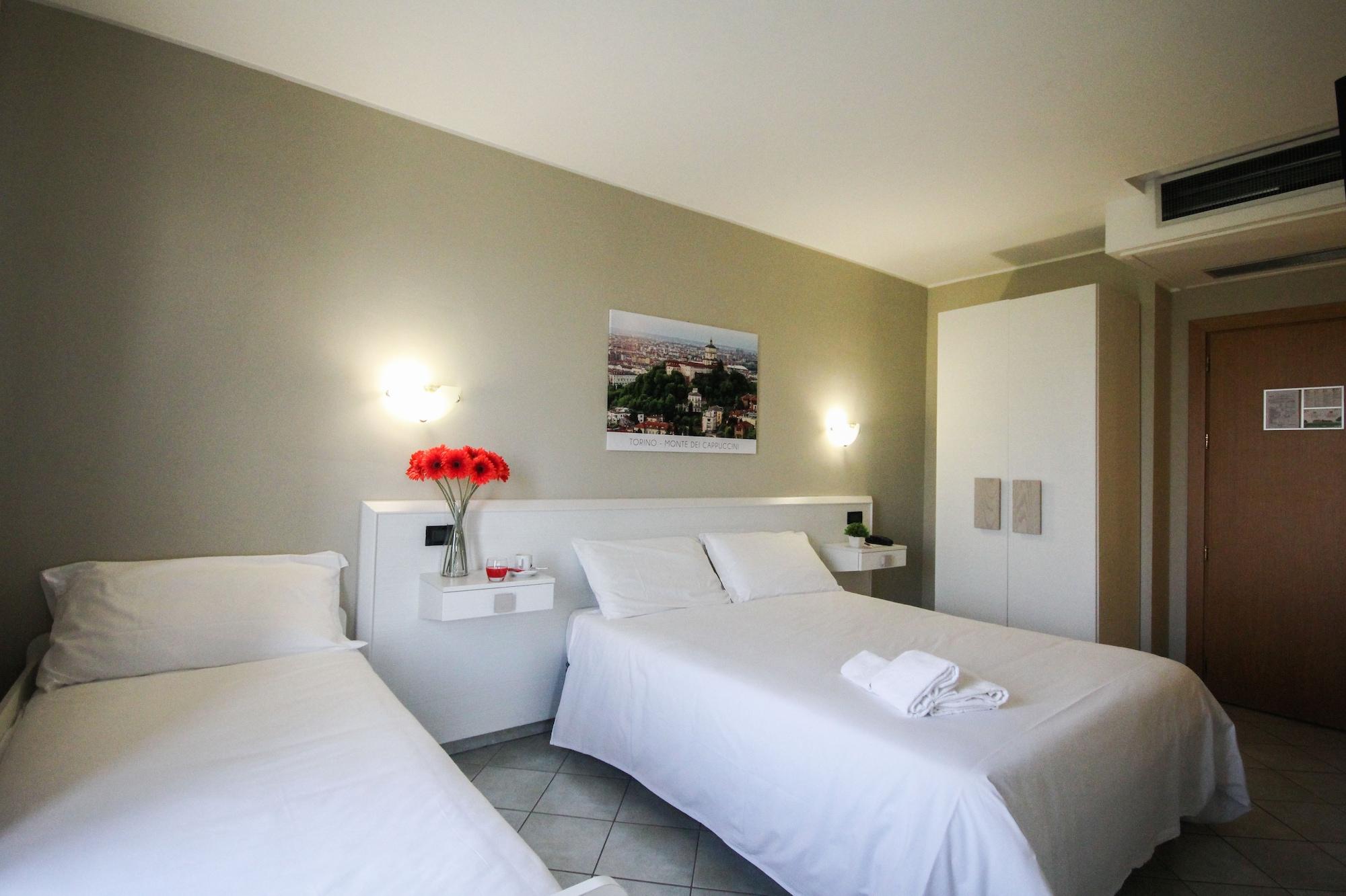 Green Class Hotel Candiolo ภายนอก รูปภาพ