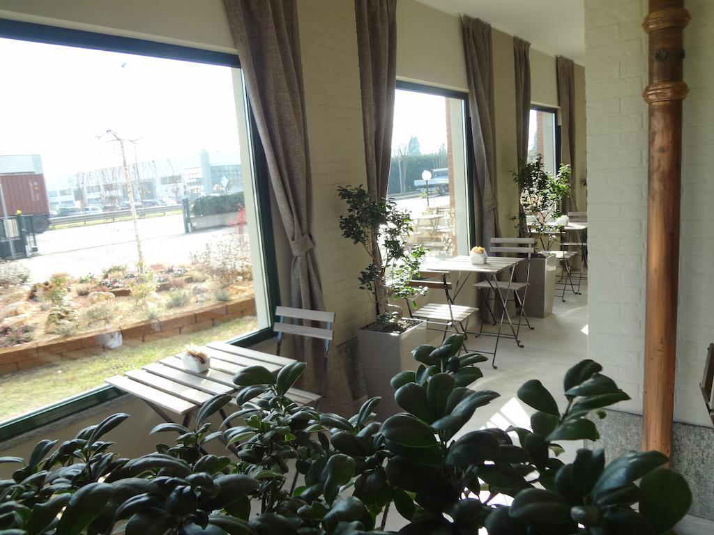 Green Class Hotel Candiolo ภายนอก รูปภาพ