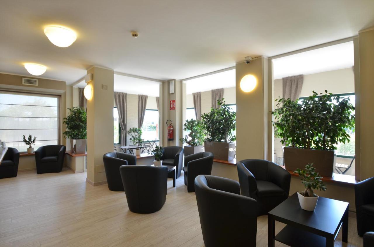 Green Class Hotel Candiolo ภายนอก รูปภาพ