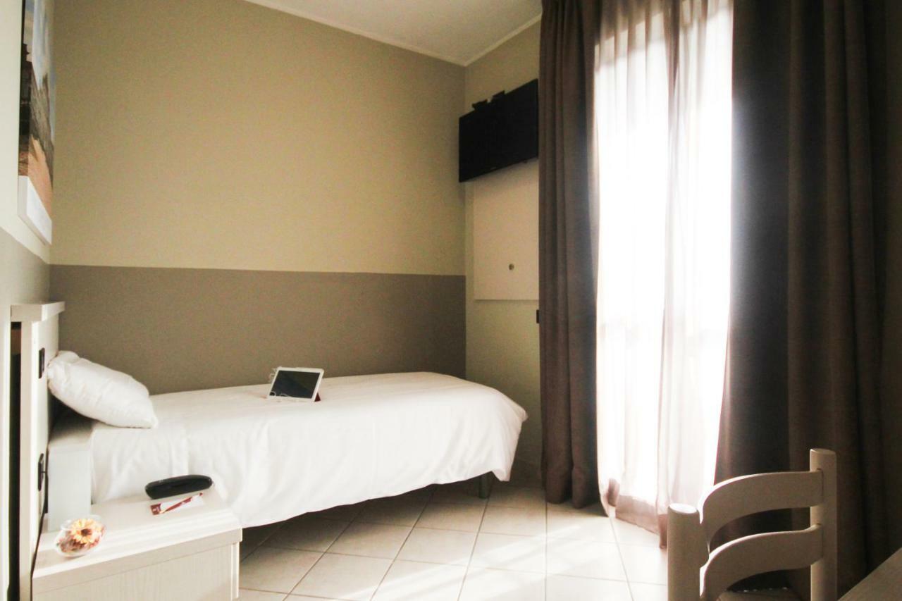 Green Class Hotel Candiolo ภายนอก รูปภาพ